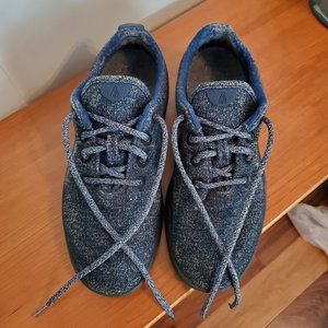 Allbirds blue wool running shoes size 10